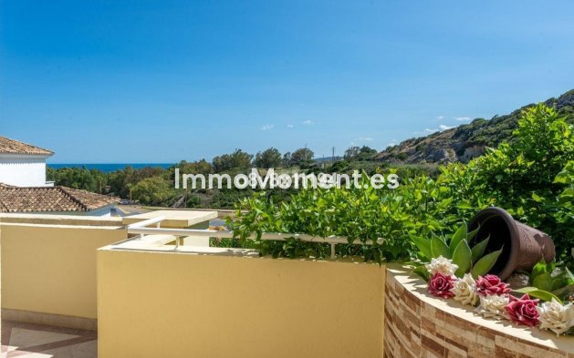 Resale - Apartment - Casares - Casares Centro