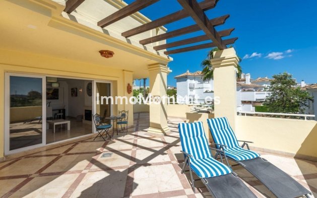 Resale - Apartment - Casares - Casares Centro