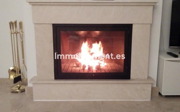Resale - Apartment - Casares - Casares Centro