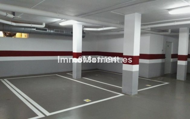 Resale - Apartment - Casares - Casares Centro