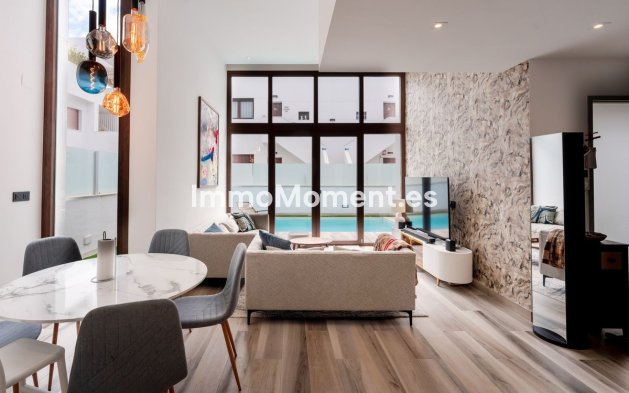 Wiederverkauf - Freistehende Villa - Orihuela - Los Balcones - Los Altos del Edén