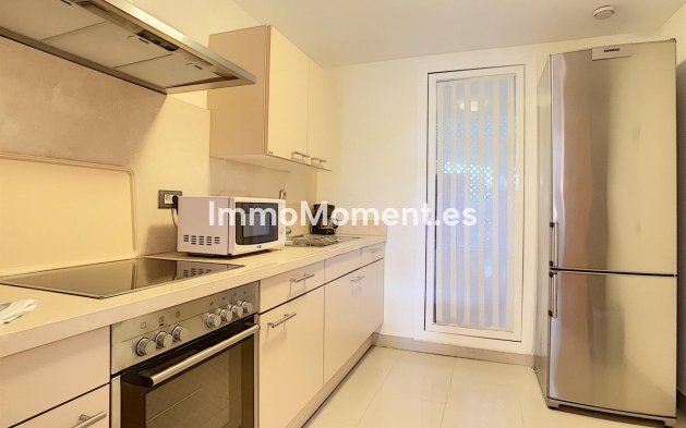 Revente - Appartement - Estepona  - Estepona Centro