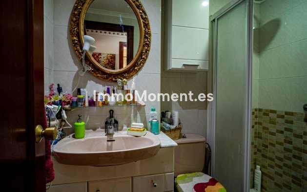 Resale - Apartment - Benidorm - Benidorm Centro