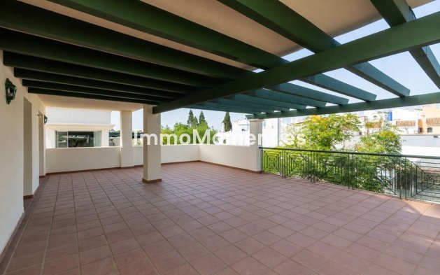 Reventa - Apartamento - Marbella - Nueva Andalucía