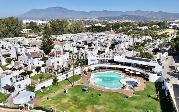 Reventa - Apartamento - Estepona  - Estepona Centro