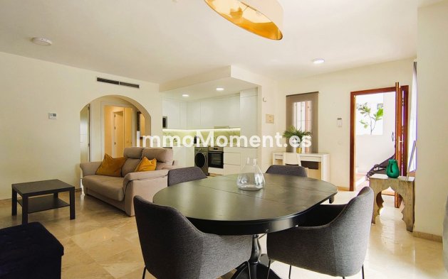 Wiederverkauf - Wohnung - Marbella - Nueva Andalucía