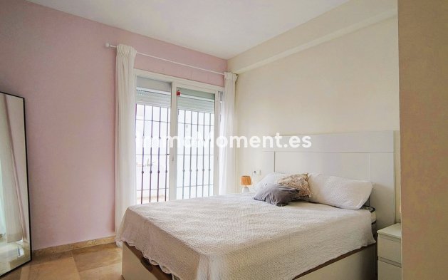 Wiederverkauf - Wohnung - Marbella - Nueva Andalucía