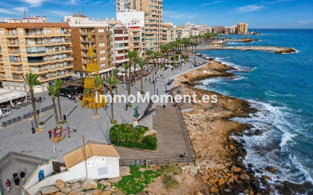 Wiederverkauf - Wohnung - Torrevieja - Torrevieja Centro