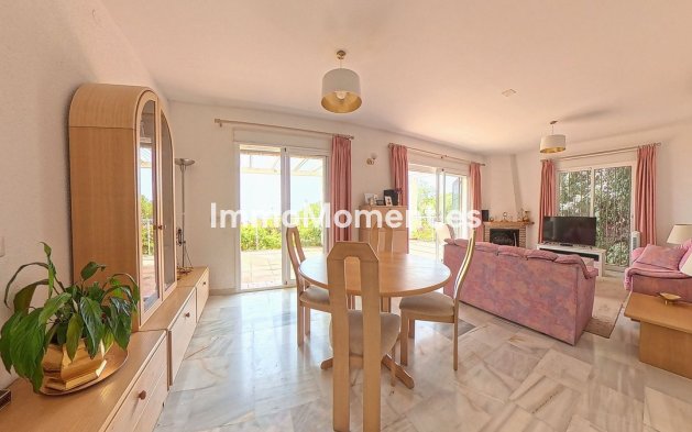 Reventa - Villa independiente - Mijas - Valtocado