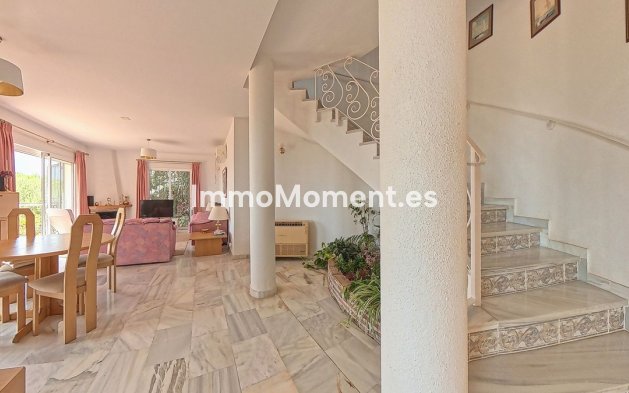 Reventa - Villa independiente - Mijas - Valtocado