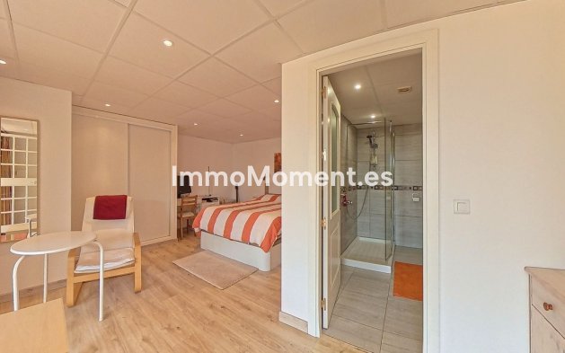 Reventa - Villa independiente - Mijas - Valtocado