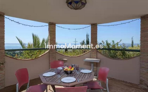 Wiederverkauf - Freistehende Villa - Estepona  - Estepona Centro