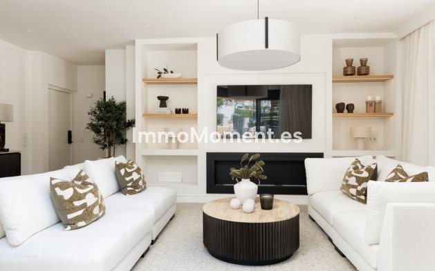 Revente - Appartement - Marbella - Nueva Andalucía