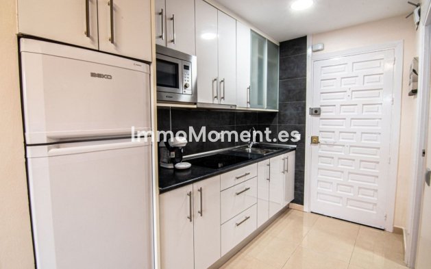 Resale - Apartment - Benalmadena - Benalmadena Centro