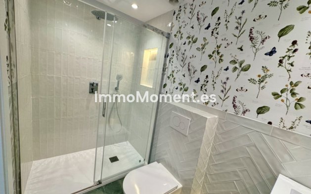 Wiederverkauf - Wohnung - Estepona  - Atalaya