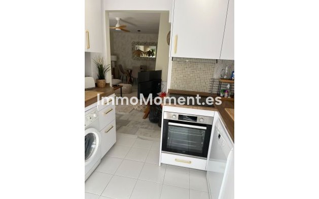 Resale - Apartment - New Golden Mile
