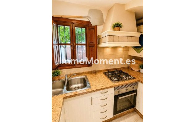 Wiederverkauf - Reihenhaus - Estepona  - Cancelada