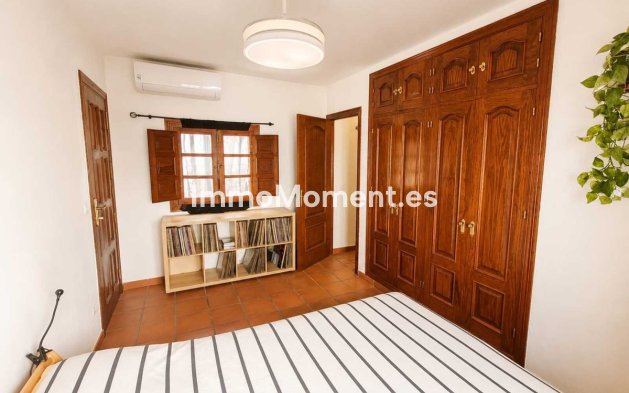 Wiederverkauf - Reihenhaus - Estepona  - Cancelada