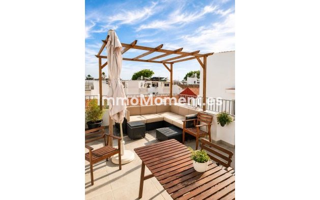 Wiederverkauf - Reihenhaus - Estepona  - Cancelada