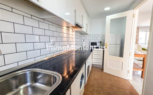 Resale - Apartment - Casares - Casares Centro