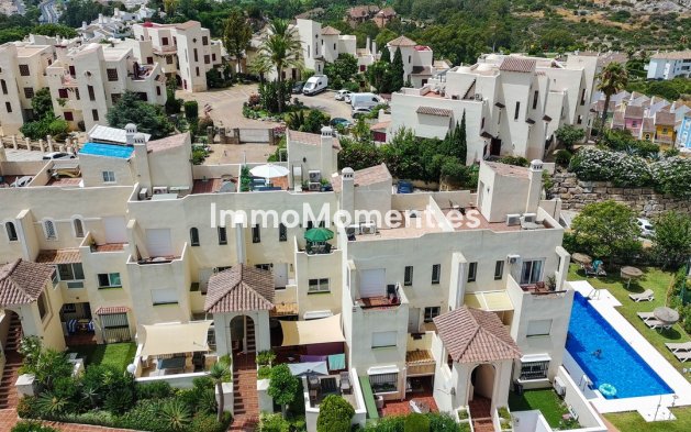 Resale - Apartment - Casares - Casares Centro