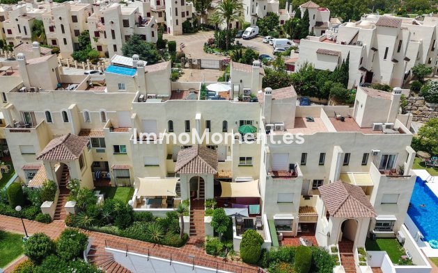 Resale - Apartment - Casares - Casares Centro