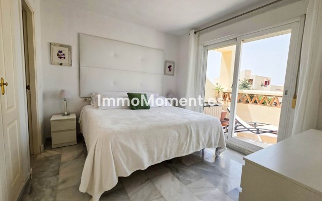 Resale - Apartment - Casares - Casares Centro