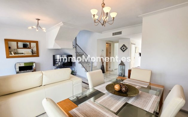 Resale - Apartment - Casares - Casares Centro