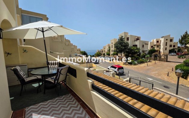 Resale - Apartment - Casares - Casares Centro