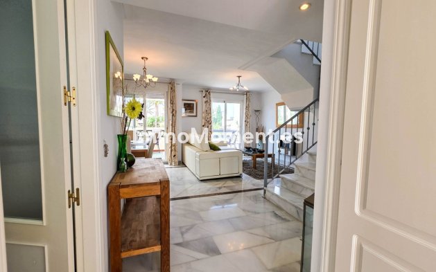Resale - Apartment - Casares - Casares Centro