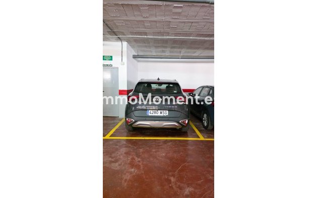 Resale - Apartment - Casares - Casares Centro