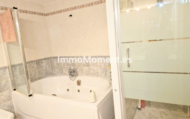 Wiederverkauf - Wohnung - Torremolinos - La Carihuela