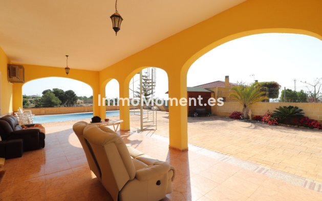 Reventa - Villa independiente - Albatera - Albatera Centro