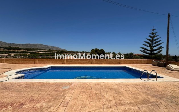 Reventa - Villa independiente - Albatera - Albatera Centro