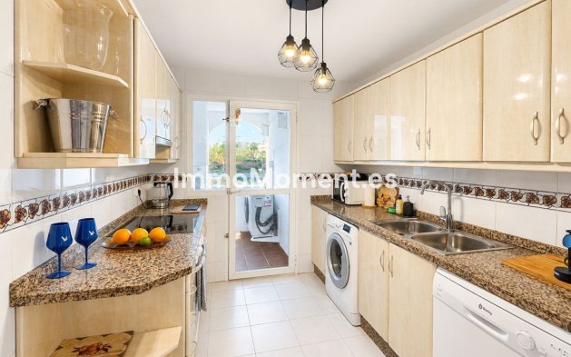 Resale - Apartment - Mijas - El Chaparral