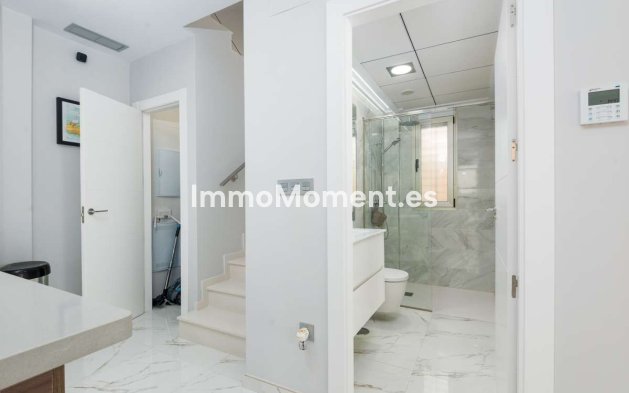 Resale - Detached villa - Orihuela - Orihuela Costa