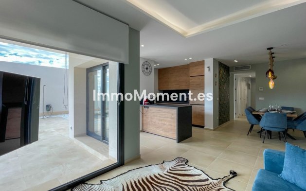Reventa - Villa independiente - Finestrat
