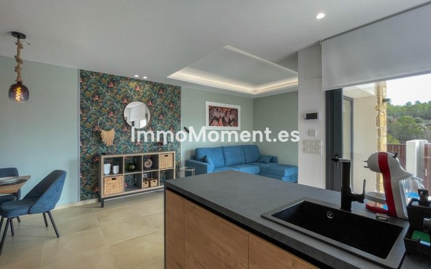 Reventa - Villa independiente - Finestrat