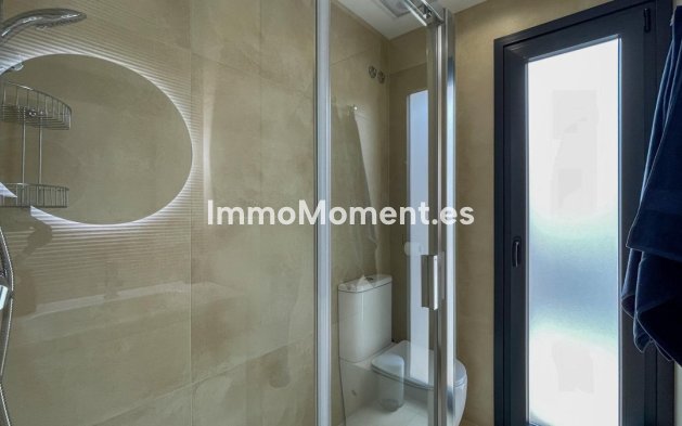 Reventa - Villa independiente - Finestrat