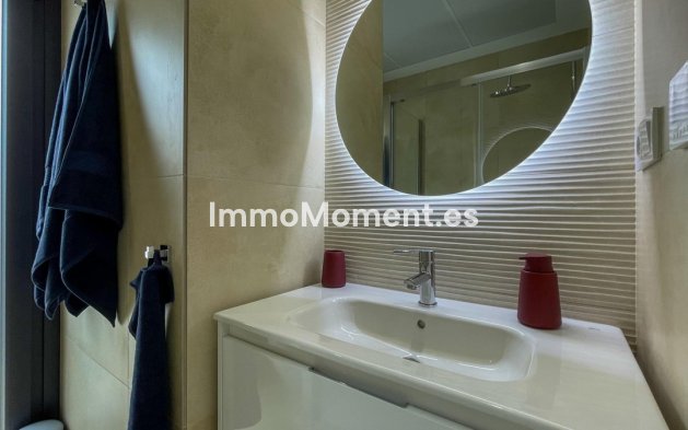 Reventa - Villa independiente - Finestrat