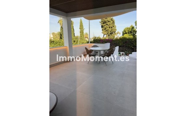 Resale - Detached villa - Marbella - Guadalmina Alta