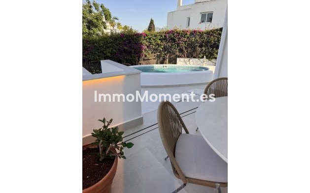 Resale - Detached villa - Marbella - Guadalmina Alta