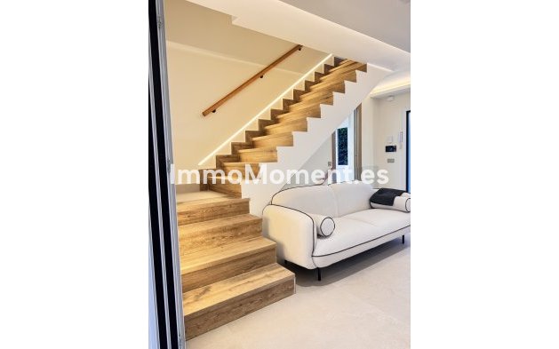Resale - Detached villa - Marbella - Guadalmina Alta