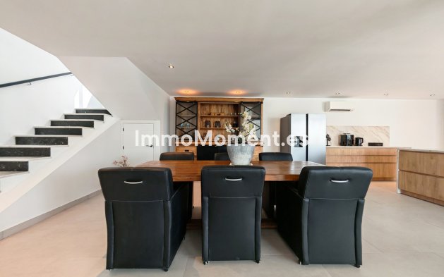 Resale - Detached villa - Marbella - Elviria