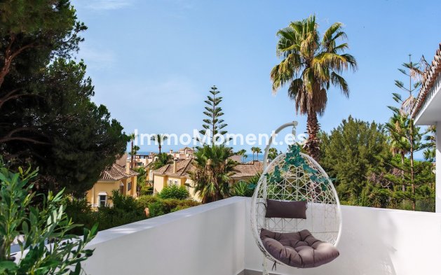 Resale - Detached villa - Marbella - Elviria