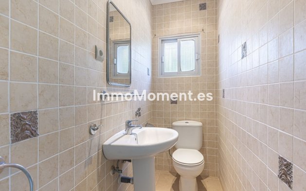 Resale - Detached villa - Manilva - Punta Chullera
