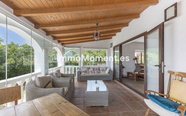 Resale - Detached villa - Manilva - Punta Chullera