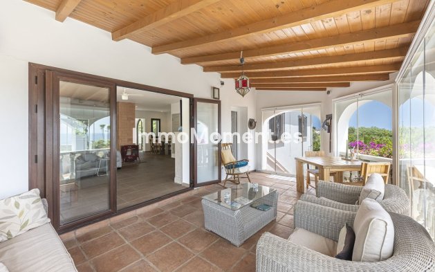 Resale - Detached villa - Manilva - Punta Chullera