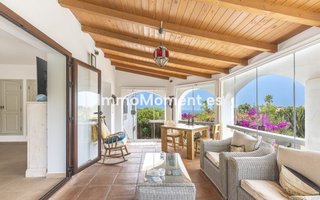 Resale - Detached villa - Manilva - Punta Chullera