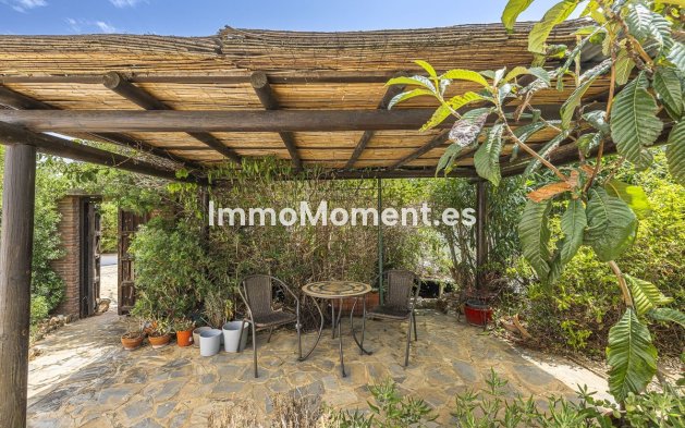 Resale - Detached villa - Manilva - Punta Chullera